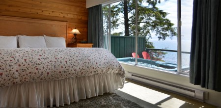 suites 7 & 8 house by the sea bedroom at point no point resort