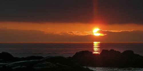 beach sunset at point no point resort, vancovuer island